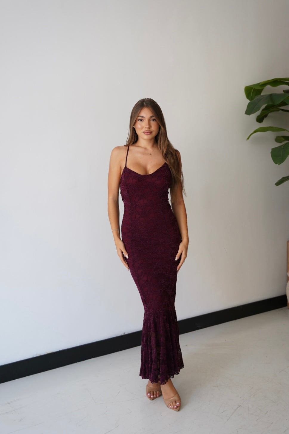 Abito Farah 58275- WINE