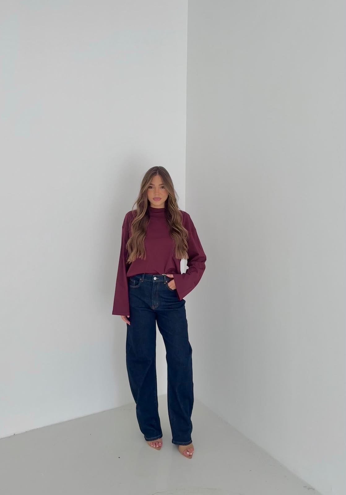 Maglia Halys 136 - WINE