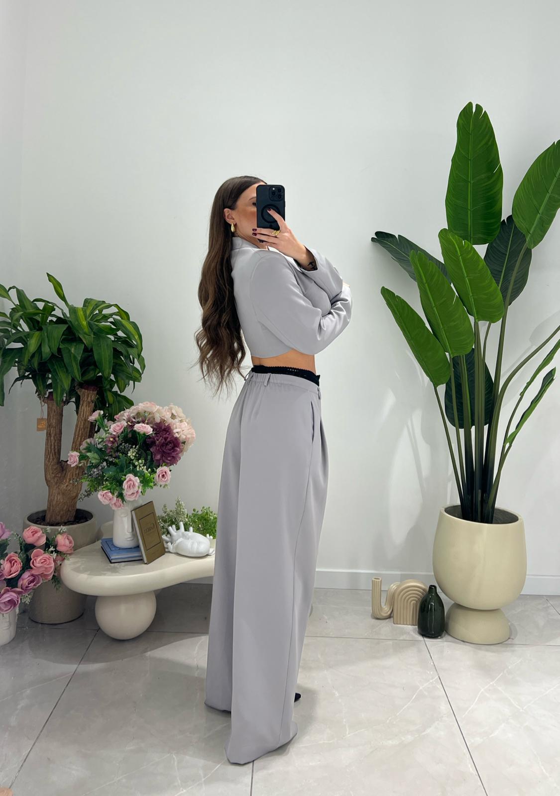 Coordinato Skye 132 (grigio) - Frida Shop