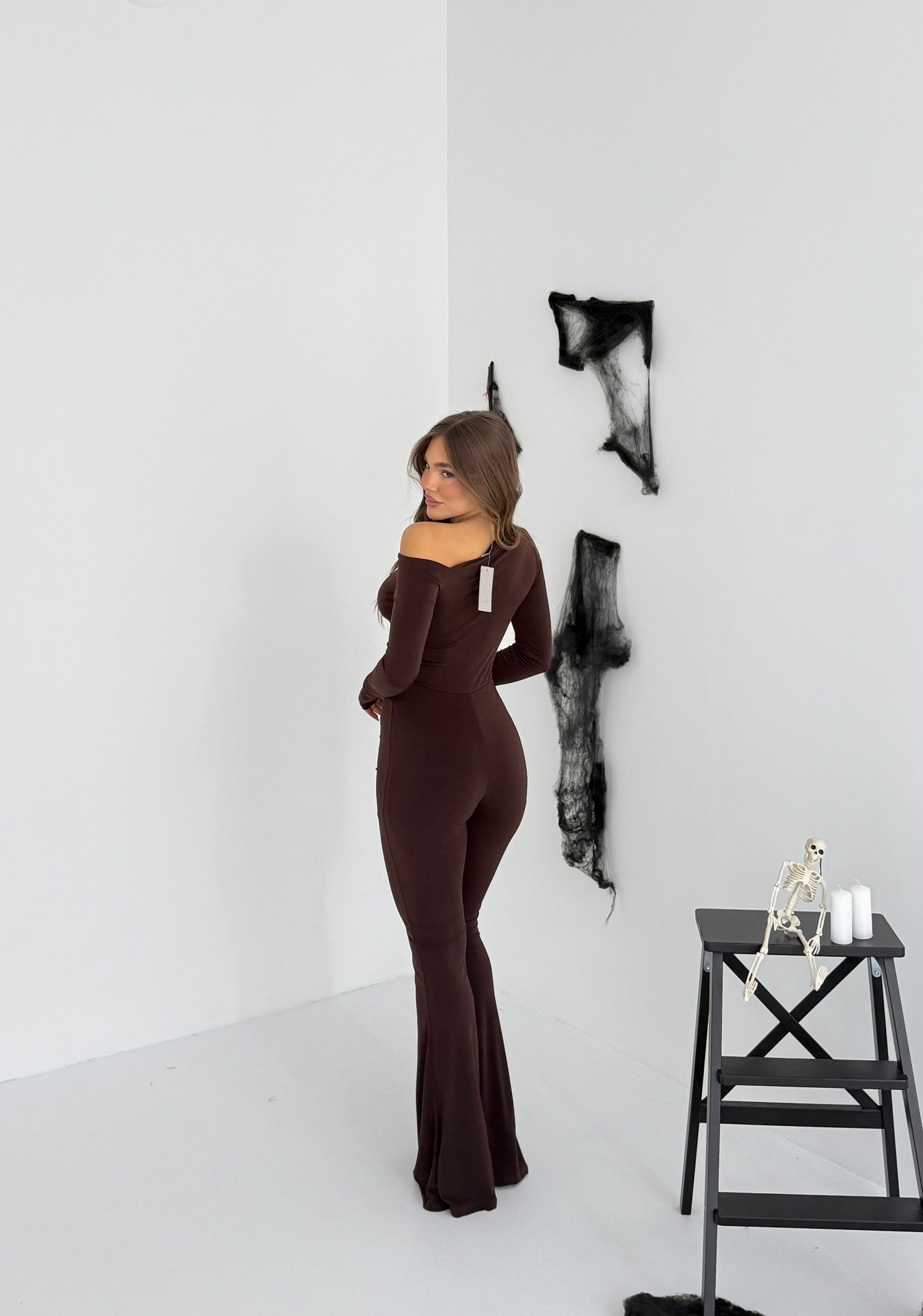 Tutone Iris 9625 - MARRONE