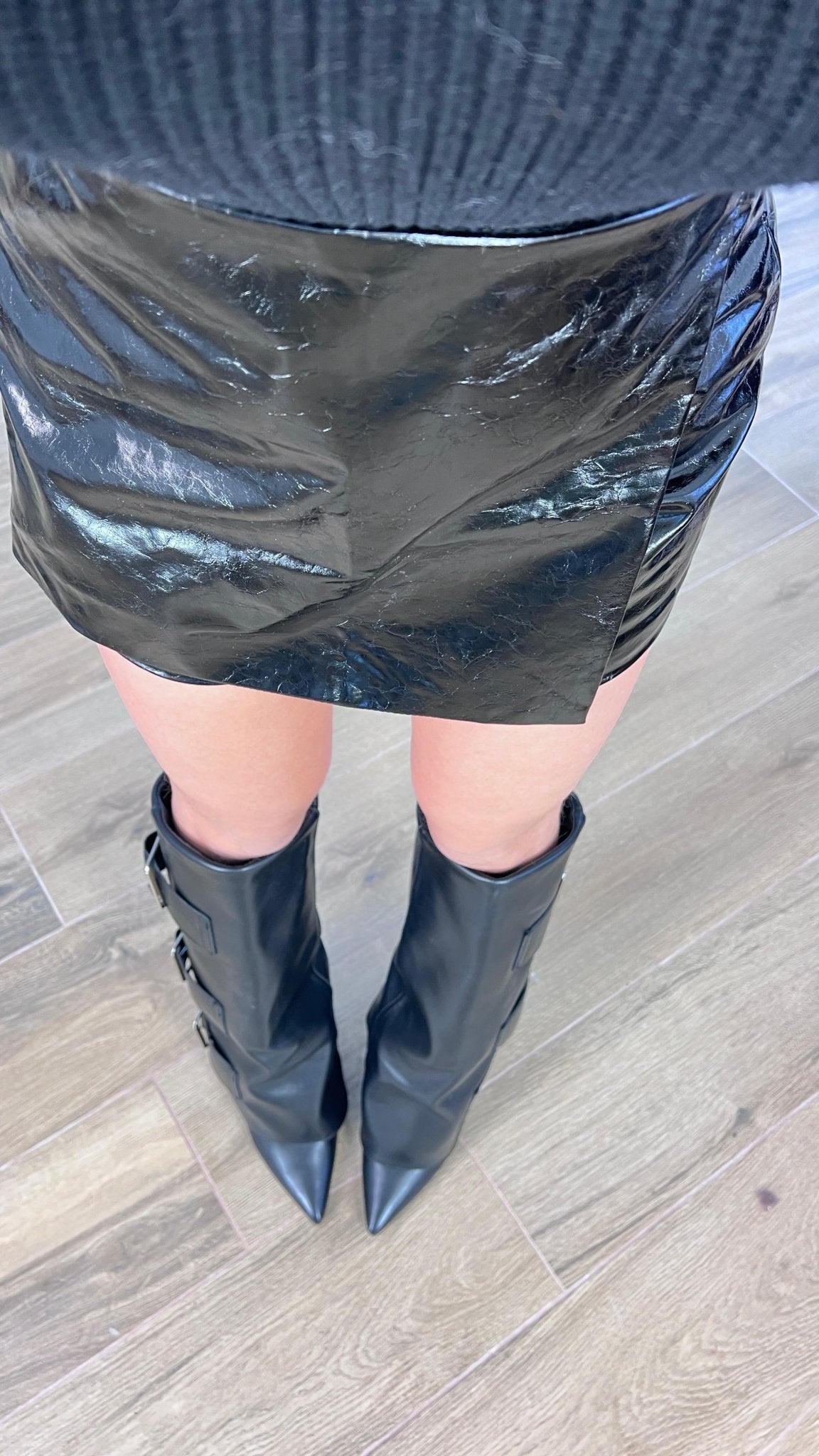 Gonna/shorts Chavi 7076 (nero) - Frida Shop