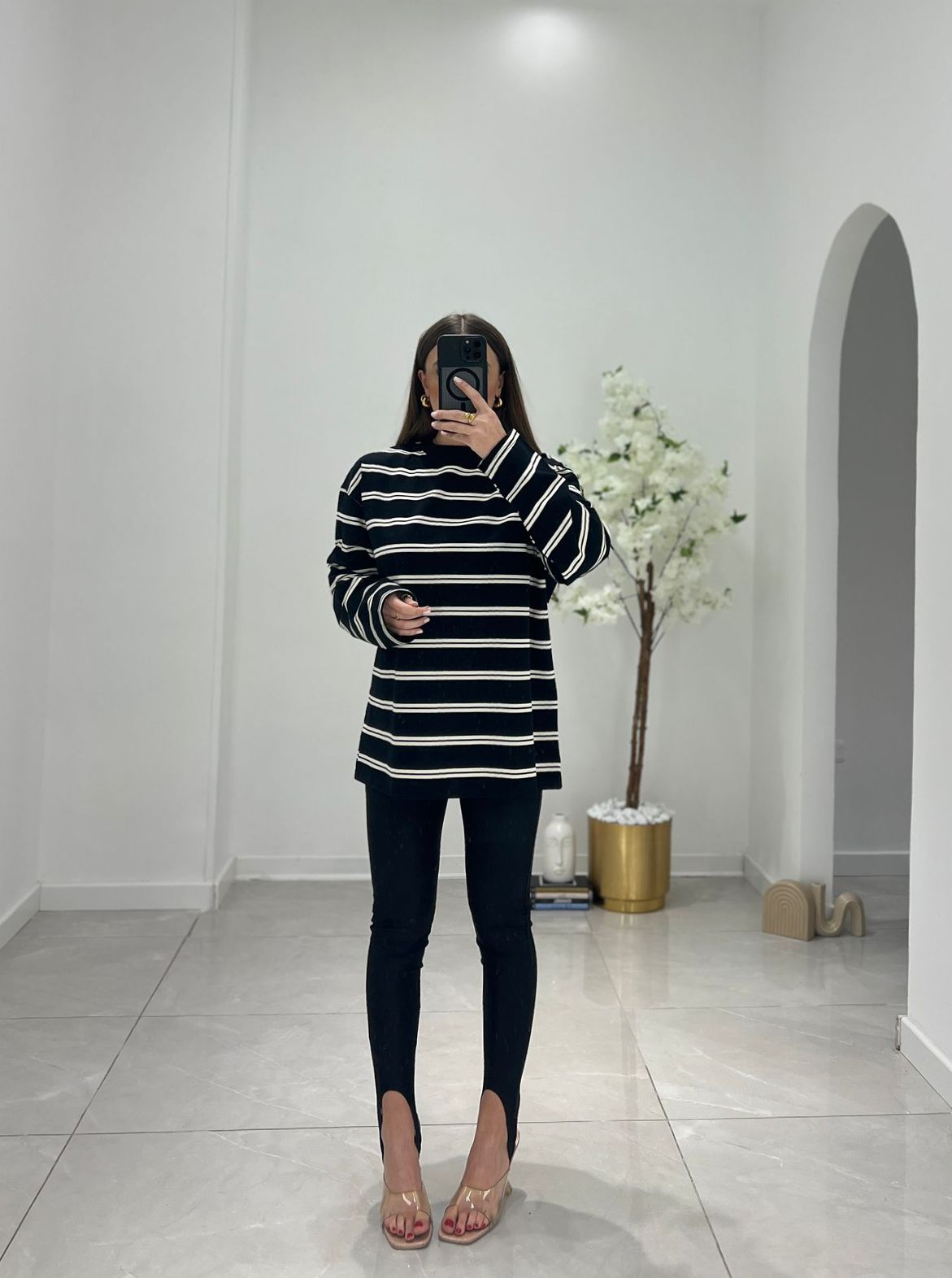 Maglia Jasmine 5140 (Nero) - Frida Shop